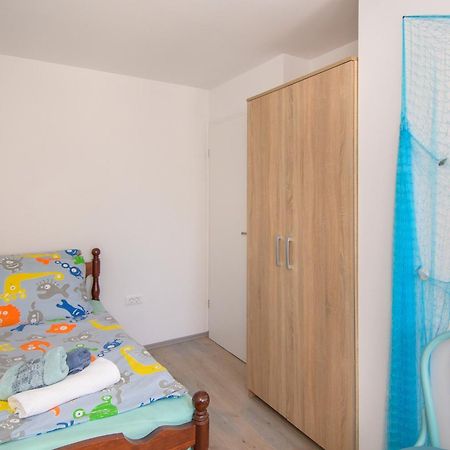 Apartman Dana Kastelir-Labinci Esterno foto